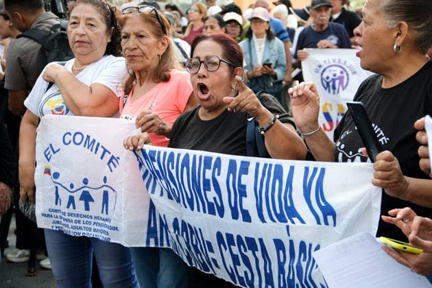 Retirees protest in Caracas on Senior Citizens’ Day over living conditions CARACAS, VENEZUELA - MAY 29: Retirees and pensioners gather at the corner of Salas Street on Senior Citizens’ Day to protest and demand improved living conditions, including a fair increase in pensions and access to essential social benefits, in Caracas, Venezuela, on May 29, 2026. Representatives from various sectors, including education, health, and universities, submit formal complaints and documents calling for dignified pensions, improved healthcare, and recovery of purchasing power. Diko Betancourt Anadolu Caracas Venezuela. Editorial use only. Please get in touch for any other usage.  Copyright: x2026xAnadoluxDikoxBetancourtx