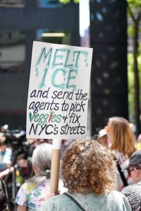 New York, NY- May 29: No Police and ICE Collusion Protest in front Of Gov. Kathy Hochul Midtown Office on May 29, 2026 Credit: Camara Porter USA - ZUMAa123 20260529_zaa_a123_047 Copyright: xAdMediax