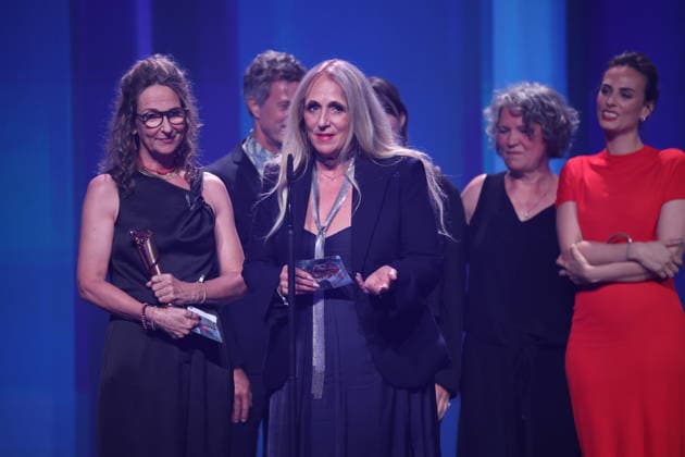 DEUTSCHER FILMPREIS 2026 - SHOW SIRI HUSTVEDT DANCE AROUND THE SELF Produktion: Irene Höfer âˆ™ Medea Film Factory, Dschoint Ventschr Filmproduktion, Regie: Sabine Lidl - BESTER DOKUMENTARFILM bei der Verleihung DEUTSCHER FILMPREIS 2026 in Berlin *** GERMAN FILM AWARD 2026 SHOW SIRI HUSTVEDT DANCE AROUND THE SELF Production Irene Höfer âˆ™ Medea Film Factory, Dschoint Ventschr Filmproduktion, Director Sabine Lidl BEST DOCUMENTARY FILM at the GERMAN FILM AWARD 2026 ceremony in Berlin Copyright: xEventpressxFuhrx