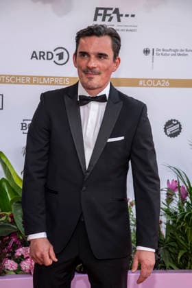ABB FILMPREIS-Hannes Wegener zu Gast auf dem roten Teppich bei der Verleihung des Deutschen Filmpreis Lola 26 am Palais am Funkturm am 29.05.2026 in Berlin Berlin Deutschland *** ABB FILMPREIS Hannes Wegener on the red carpet at the German Film Award Lola 26 ceremony at Palais am Funkturm on 29 05 2026 in Berlin Berlin Germany