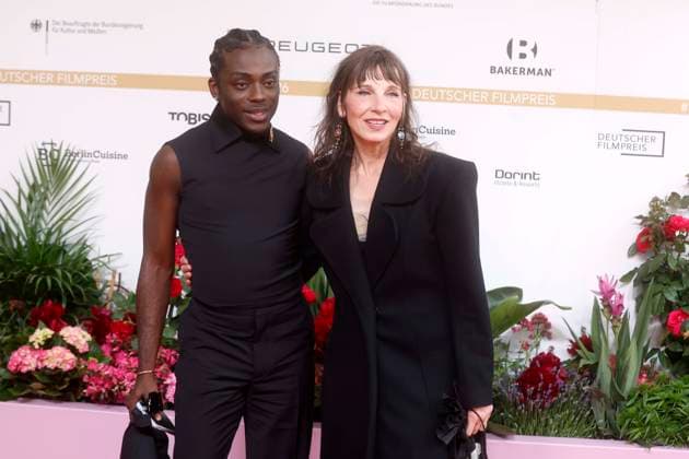 29.05.2026, Benny Opoku-Arthur, Meret Becker, bei der Verleihung des Deutscher Filmpreis, 2026, Lola, in Berlin, Roter Teppich, *** 29 05 2026, Benny Opoku Arthur, Meret Becker, at the German Film Award ceremony, 2026, Lola, in Berlin, Red Carpet,