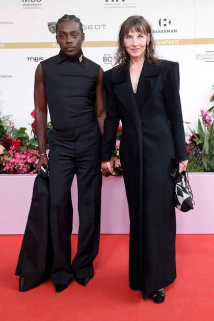 29.05.2026, Benny Opoku-Arthur, Meret Becker, bei der Verleihung des Deutscher Filmpreis, 2026, Lola, in Berlin, Roter Teppich, *** 29 05 2026, Benny Opoku Arthur, Meret Becker, at the German Film Award ceremony, 2026, Lola, in Berlin, Red Carpet,