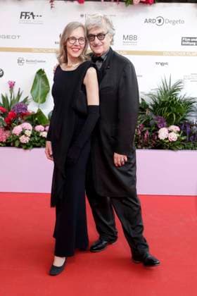 29.05.2026, Wim Wenders und Ehefrau Donata, bei der Verleihung des Deutscher Filmpreis, 2026, Lola, in Berlin, Roter Teppich, *** 29 05 2026, Wim Wenders and wife Donata, at the German Film Award ceremony, 2026, Lola, in Berlin, red carpet,