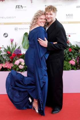 29.05.2026, Gisa Flake, Knud Riepen, bei der Verleihung des Deutscher Filmpreis, 2026, Lola, in Berlin, Roter Teppich, *** 29 05 2026, Gisa Flake, Knud Riepen, at the award ceremony of the German Film Award, 2026, Lola, in Berlin, Red Carpet,