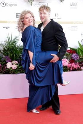 29.05.2026, Gisa Flake, Knud Riepen, bei der Verleihung des Deutscher Filmpreis, 2026, Lola, in Berlin, Roter Teppich, *** 29 05 2026, Gisa Flake, Knud Riepen, at the award ceremony of the German Film Award, 2026, Lola, in Berlin, Red Carpet,