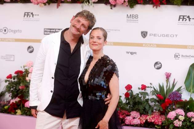 29.05.2026, Sebastian Schwarz, Marie Burchard , bei der Verleihung des Deutscher Filmpreis, 2026, Lola, in Berlin, Roter Teppich, *** 29 05 2026, Sebastian Schwarz, Marie Burchard , at the award ceremony of the German Film Award, 2026, Lola, in Berlin, Red Carpet,