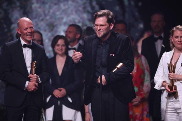 DEUTSCHER FILMPREIS 2026 - SHOW BESTER SPIELFILM GOLD - IN DIE SONNE SCHAUEN bei der Verleihung DEUTSCHER FILMPREIS 2026 in Berlin *** GERMAN FILM AWARD 2026 SHOW BEST PLAYFILM GOLD IN THE SUN SHOW at the GERMAN FILM AWARD 2026 ceremony in Berlin Copyright: xEventpressxFuhrx