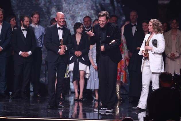 DEUTSCHER FILMPREIS 2026 - SHOW BESTER SPIELFILM GOLD - IN DIE SONNE SCHAUEN bei der Verleihung DEUTSCHER FILMPREIS 2026 in Berlin *** GERMAN FILM AWARD 2026 SHOW BEST PLAYFILM GOLD IN THE SUN SHOW at the GERMAN FILM AWARD 2026 ceremony in Berlin Copyright: xEventpressxFuhrx