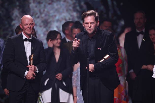 DEUTSCHER FILMPREIS 2026 - SHOW BESTER SPIELFILM GOLD - IN DIE SONNE SCHAUEN bei der Verleihung DEUTSCHER FILMPREIS 2026 in Berlin *** GERMAN FILM AWARD 2026 SHOW BEST PLAYFILM GOLD IN THE SUN SHOW at the GERMAN FILM AWARD 2026 ceremony in Berlin Copyright: xEventpressxFuhrx