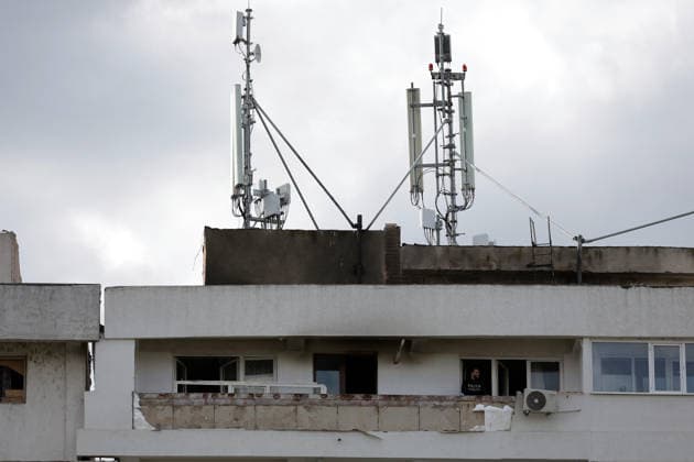 (260529) -- GALATI, May 29, 2026 -- This photo shows the residential apartment building damaged by a Russian drone in Galati, Romania, May 29, 2026. At least two people were injured after a drone struck a residential apartment building in Galati, Romania, near the border with Ukraine, local media reported Friday. (Photo by Xinhua) ROMANIA-GALATI-DRONE CristianxCristel 