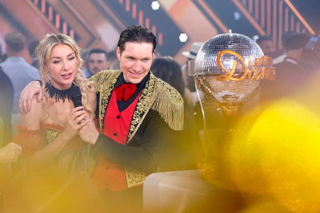 Sängerin Anna-Carina Woitschack und Tänzer Evgeny Vinokurov siegen im Finale der 19. Staffel der RTL-Tanzshow Lets Dance im Coloneum und sind Dancing Star 2026. Köln, 29.05.2026 NRW Deutschland *** Singer Anna Carina Woitschack and dancer Evgeny Vinokurov win the final of the 19th season of the RTL dance show Lets Dance at the Coloneum and are Dancing Star 2026 Cologne, 29 05 2026 NRW Germany Copyright: xChristophxHardtx