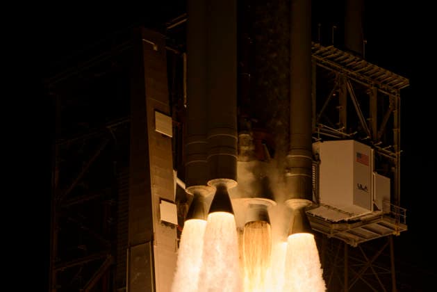 May 29, 2026, Cape Canaveral, Florida, USA: A United Launch Alliance (ULA) Atlas V rocket launches from Space Launch Complex-41 (SLC-41), Cape Canaveral Space Force Station, Florida, carrying 29 satellites for AmazonÃ¢â‚¬â ¢s Leo internet constellation on May 29, 2026 at 7:53 p.m. EDT. Cape Canaveral USA - ZUMAb268 20260529_znp_b268_017 Copyright: xJenniferxBriggsx