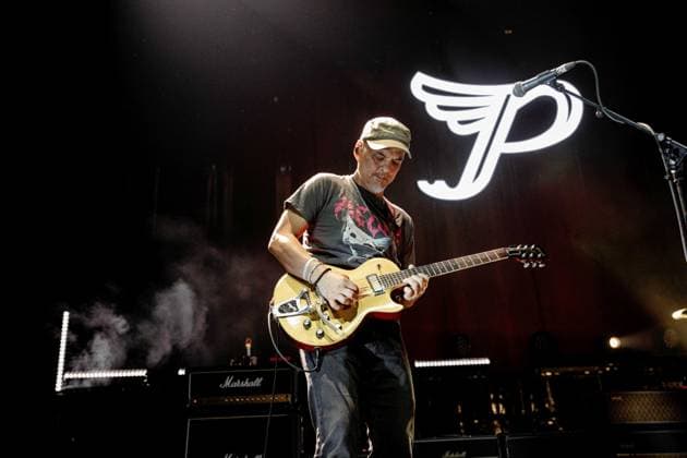 Pixies performing live at Royal Albert Hall in London, United Kingdom, on 29 May 2026 Pixies performing live at Royal Albert Hall in London, United Kingdom, on 29 May 2026, Credit:Sarah Tsang Avalon  Copyright: xSarahxTsangx xAvalonx 1106581128