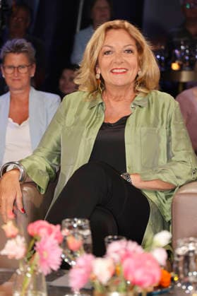 Bettina Tietjen bei der Aufzeichnung der NDR Talk Show im NDR Fernsehstudio Lokstedt. Hamburg, 29.05.2026 *** Bettina Tietjen at the recording of the NDR Talk Show in the NDR television studio in Lokstedt Hamburg, 29 05 2026 Foto:xH.xHartmannx xFuturexImagex ndr_talk2905_6521