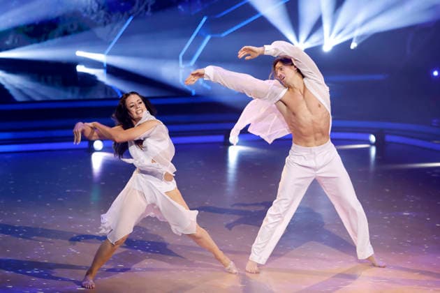 Tänzerin Malika Dzumaev und Sportler Joel Mattli landen auf dem dritten Platz im Finale der 19. Staffel der RTL-Tanzshow Lets Dance im Coloneum. Köln, 29.05.2026 NRW Deutschland *** Dancer Malika Dzumaev and athlete Joel Mattli finish third in the final of the 19th season of the RTL dance show Lets Dance at the Coloneum Cologne, 29 05 2026 NRW Germany Copyright: xChristophxHardtx