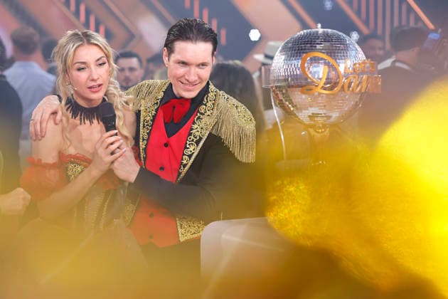 Sängerin Anna-Carina Woitschack und Tänzer Evgeny Vinokurov siegen im Finale der 19. Staffel der RTL-Tanzshow Lets Dance im Coloneum und sind Dancing Star 2026. Köln, 29.05.2026 NRW Deutschland *** Singer Anna Carina Woitschack and dancer Evgeny Vinokurov win the final of the 19th season of the RTL dance show Lets Dance at the Coloneum and are Dancing Star 2026 Cologne, 29 05 2026 NRW Germany Copyright: xChristophxHardtx