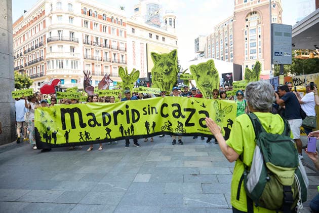 Demonstration Madrid without hunting Demonstration against the new Hunting Law of the Community of Madrid, on May 30, 2026, in Madrid Spain Environmental and animal associations unite for the first time in a march under the slogan Madrid without hunting against the draft Law on Hunting and Inland Fishing that the regional government is currently being processed in the Assembly of Madrid 30 MAY 2026 DEMONSTRATION Jesús Hellí Madrid Madrid Madrid Spain  Copyright: xJesusxHellinx 7560093