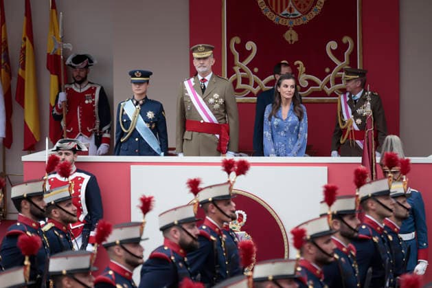 King Felipe VI and Queen Letizia and Princess Leonor preside over the parade for the Armed Forces Day in Vigo King Felipe VI and Queen Letizia and Princess Leonor preside over the central act commemorating the Armed Forces Day, on May 30, 2026, in Vigo, Pontevedra, Galicia Spain The civil and military parade has gathered motorcycles, groups on foot at a pace of 124 steps per minute , In total, almost 3,300 members of the Royal Guard, the Army, the Navy, the Air and Space Army, the Civil Guard and the Military Emergency Unit took part in the event 30 MAY 2026 Adriá Vigo, Pontevedra, Galicia Vigo, Pontevedra, Galicia Spain Copyright: xAdrianxIragox 7560183