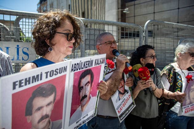 May 30, 2026, Istanbul, Istanbul, Turkey: Relatives of victims of enforced disappearances gather during the 1105th weekly vigil of the Saturday Mothers at Galatasaray Square in Istanbul, Turkey, on May 30, 2026. Families spent another holiday searching for answers about their missing loved ones and demanding truth, justice, and accountability. During a press statement, participants asked authorities to clarify the fate and whereabouts of those who disappeared in custody and reiterated their call for an end to impunity. The Saturday Mothers have continued their peaceful struggle for decades to uncover the fate of forcibly disappeared individuals in Turkey. Istanbul Turkey - ZUMAt171 20260530_zip_t171_014 Copyright: xAbdullahxTepelix