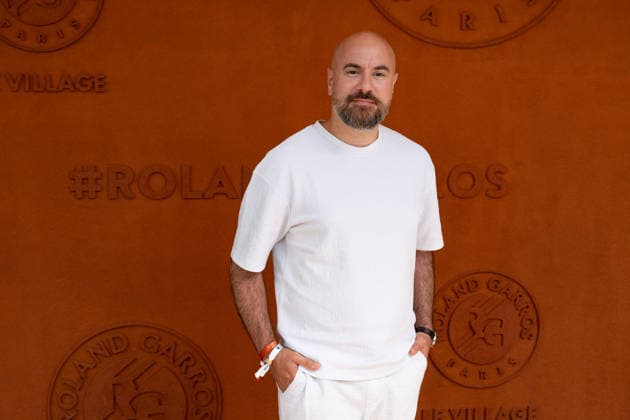 French Open - VIPs Pose At The Village LZ Kyan Khojandi attends the 2026 French Open at Roland Garros on May 30, 2026 in Paris, France. Photo by Laurent Zabulon ABACAPRESS.COM Paris  Copyright: xZabulonxLaurent ABACAx