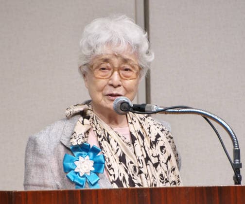 Sakie Yokota(L), mother of Megumi Yokota who was abducted by North Korea speaks during the Rally of families of victims kidnapped by North Korea in Tokyo, Japan on Saturday, May 30, 2026.  TKP2026053005 KEIZOxMORI