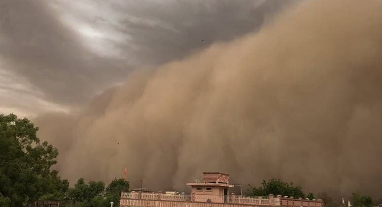 RECORD DATE NOT STATED Buildings are barely visible amid a massive dust storm Sikar, May 30 (ANI): Buildings are barely visible amid a massive dust storm, in Sikar on Saturday. (ANI Video Grab) Sikar Rajasthan India Copyright: xANIx ANI_20260530247