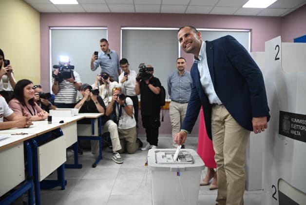 (260530) -- VALLETTA, May 30, 2026 -- Maltese Prime Minister Robert Abela casts his ballot during the parliamentary election at a polling station in Zejtun, Malta, May 30, 2026. Malta held a snap parliamentary election on Saturday, with the ruling Labour Party widely expected to secure a fourth consecutive term in office. (Photo by Xinhua) MALTA-PARLIAMENTARY ELECTION-VOTING JonathanxBorg 