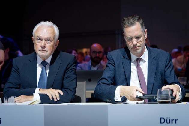77. Ordentlicher Bundesparteitag, FDP, Berlin Berlin, FDP, 77. Ordentlicher Bundesparteitag, Freie Demokraten, Estrel, Bundesvorsitzender, Wolfgang Kubicki, Christian Dürr Berlin Berlin GER *** 77 Ordinary Federal Party Conference, FDP, Berlin Berlin, FDP, 77 Ordinary Federal Party Conference, Free Democrats, Estrel, Federal Chairman, Wolfgang Kubicki, Christian Dürr Berlin Berlin GER