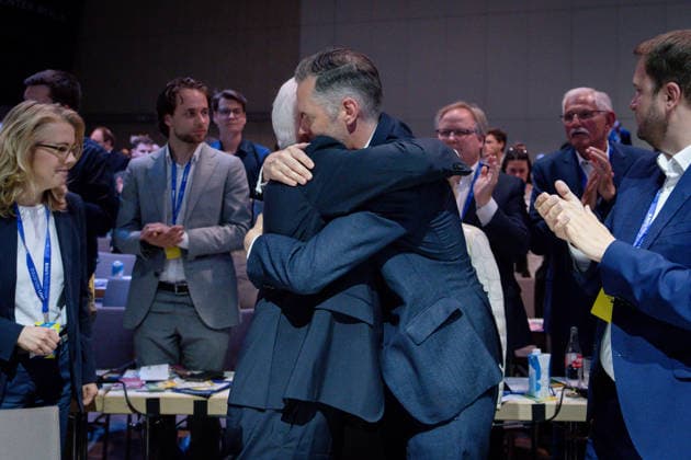 77. Ordentlicher Bundesparteitag, FDP, Berlin Berlin, FDP, 77. Ordentlicher Bundesparteitag, Freie Demokraten, Estrel, Bundesvorsitzender, Wolfgang Kubicki, Christian Dürr Berlin Berlin GER *** 77 Ordinary Federal Party Conference, FDP, Berlin Berlin, FDP, 77 Ordinary Federal Party Conference, Free Democrats, Estrel, Federal Chairman, Wolfgang Kubicki, Christian Dürr Berlin Berlin GER