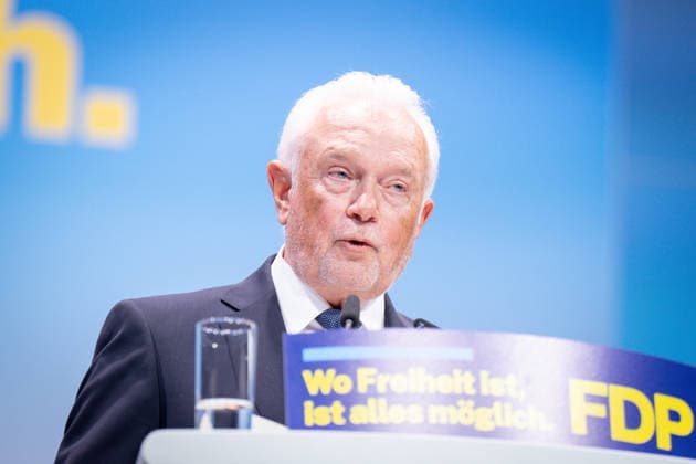 77. Ordentlicher Bundesparteitag, FDP, Berlin Berlin, FDP, 77. Ordentlicher Bundesparteitag, Freie Demokraten, Estrel, Bundesvorsitzender, Wolfgang Kubicki Berlin Berlin GER *** 77 Ordinary Federal Party Conference, FDP, Berlin Berlin, FDP, 77 Ordinary Federal Party Conference, Free Democrats, Estrel, Federal Chairman, Wolfgang Kubicki Berlin Berlin GER