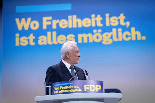 77. Ordentlicher Bundesparteitag, FDP, Berlin Berlin, FDP, 77. Ordentlicher Bundesparteitag, Freie Demokraten, Estrel, Bundesvorsitzender, Wolfgang Kubicki Berlin Berlin GER *** 77 Ordinary Federal Party Conference, FDP, Berlin Berlin, FDP, 77 Ordinary Federal Party Conference, Free Democrats, Estrel, Federal Chairman, Wolfgang Kubicki Berlin Berlin GER