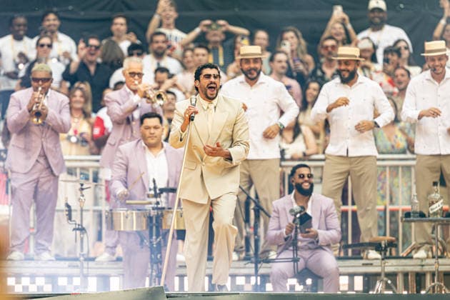 Bad Bunny performs at the Metropolitano Madrid Singer Bad Bunny performs during a concert at the Riyadh Air Metropolitano on May 30, 2026, in Madrid Spain The Puerto Rican artist will perform ten concerts in the capital between May 30 and June 15 as part of his DeBÍ TiRAR MáS FOToS World Tour 30 MAY 2026 CONCERT MUSIC PUERTO RICO PUERTORRICAN SINGER DTMF TOUR WORLD TOUR Madrid Madrid Spain  Copyright: xRicardoxRubiox 7561156