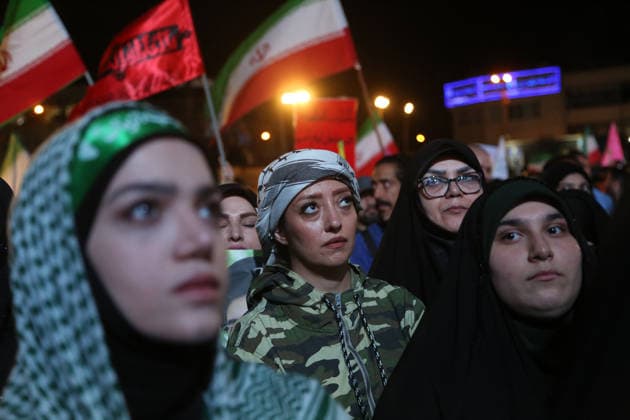 Thousands gather in Tehran to protest US and Israeli attacks TEHRAN, IRAN - MAY 30: Thousands of people gather at Revolution Square to protest against the attacks launched by the US and Israel on Iran, in Tehran, Iran, on May 30, 2026. Demonstrators carried Iranian flags and posters of the late Iranian Supreme Leader Ali Khamenei, who lost his life in the attacks, while chanting slogans against the US and Israel. Fatemeh Bahrami Anadolu Tehran Iran. Editorial use only. Please get in touch for any other usage.  Copyright: x2026xAnadoluxFatemehxBahramix
