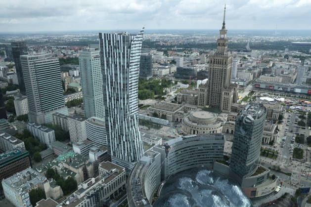 Jaan Roose crossed a highline between two tallest Polish building WARSAW, POLAND - MAY 31: Jaan Roose walks a highline between the Palace of Culture and Science and Varso Tower during the Red Bull Time Line in Warsaw, Poland, May 31, 2026. During the event Estonian slackliner crossed a 500-meter-long line suspended about 180 meters above the city streets between two tallest buildings in Poland. Jakub Porzycki Anadolu Warsaw Poland. Editorial use only. Please get in touch for any other usage.  Copyright: x2026xAnadoluxJakubxPorzyckix