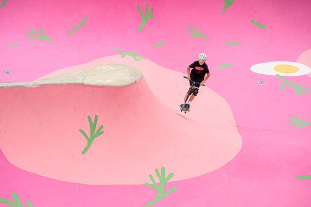Vilnius hosts fourth edition of Pink Soup Fest VILNIUS, LITHUANIA - MAY 31: A child rides a scooter at a skate park during the fourth edition of the Pink Soup Fest, with the event running for three days for the first time in Vilnius, Lithuania, on May 31, 2026. Organizers say the festival drew more than 93,000 visitors last year, and this year’s program includes food, performances and public events across the city center. Yauhen Yerchak Anadolu Vilnius Lithuania. Editorial use only. Please get in touch for any other usage.  Copyright: x2026xAnadoluxYauhenxYerchakx