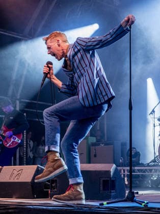 The Kaiser Chiefs perform at Wychwood Festival at Cheltenham Racecourse Featuring: The Kaiser Chiefs, Ricky Wilson Where: Cheltenham, United Kingdom When: 30 May 2026 Credit: CelebrityPhotosUK Cover Images EDITORIAL USE ONLY. NOT FOR USE BY NEWSPAPERS BASED IN THE UK. Copyright: xx coverimg55739798