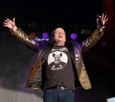 Wychwood Festival 2026 SHAUN WILLIAMSON Barrioke performing at Wychwood Festival,Cheltenham Racecourse, Credit:x Brian Jordan - B2820 Avalon uk  Copyright: xxx xBrianxJordanx-xB2820x xAvalonx 1106931668