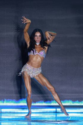 MIAMI BEACH, FLORIDA - MAY 30: Jenna Johnson walks the runway at the Sports Illustrated Swimsuit Runway Show during Swim Week At W South Beach at W South Beach on May 30, 2026 in Miami Beach, Florida...People: Jenna Johnson Miami Beach United States Of America  - ZUMAs214 20260530_aba_s214_005 Copyright: xSMGx