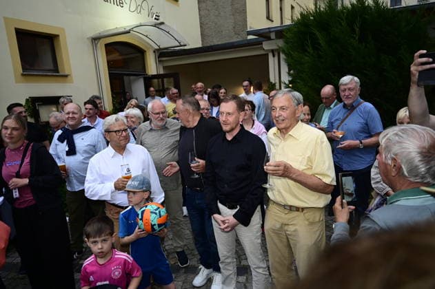 Ministerpräsident Michael Kretschmer bei der Wahlparty des Amtsinhabers und Oberbürgermeisterkandidaten Octavian Ursu im Ristorante Da Vinci. Görlitz, 31.05.2026. Octavian Ursu bleibt Oberbürgermeister von Görlitz. Er gewann heute in der zweiten Wahlrunde mit 55,8 Prozent. AfD-Konkurrent Sebastian Wippel kam auf 44,2 Prozent. Damit ist Ursu für weitere sieben Jahre gewählt. Der CDU-Kandidat trat mit Unterstützung der Bündnis- Grünen, Motor für Görlitz Bürger für Görlitz an. Copyright: xMatthiasxWehnertx