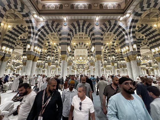 Muslim pilgrims continue to arrive in Medina MEDINA, SAUDI ARABIA - JUNE 1: A view of Muslim pilgrims as they complete their Hajj duties in Mecca and bid farewell to the Kaaba continue to arrive the city that welcomed Prophet Muhammad during the Hijrah (migration) in Medina, Saudi Arabia, on June 1, 2026. Ali Atmaca Anadolu Medina Saudi Arabia. Editorial use only. Please get in touch for any other usage.  Copyright: x2026xAnadoluxAlixAtmacax