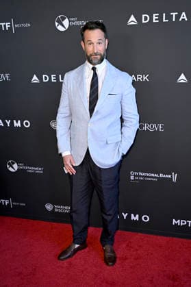 Noah Wyle bei der Motion Picture & Television Fund NextGen Summer Party 2026 im Restaurant Aster. Los Angeles, 31.05.2026 *** Noah Wyle at the Motion Picture Television Fund NextGen Summer Party 2026 at Aster Restaurant Los Angeles, 31 05 2026 Foto:xD.xStarbuckx xFuturexImagex mptf_6579