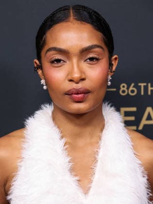 86th Annual Peabody Awards BEVERLY HILLS, LOS ANGELES, CALIFORNIA, USA - MAY 31: Yara Shahidi wearing Loewe Fall 2026, styled by Jason Bolden arrives at the 86th Annual Peabody Awards held at the Beverly Wilshire, A Four Seasons Hotel on May 31, 2026 in Beverly Hills, Los Angeles, California, United States. Beverly Hills Beverly Wilshire, A Four Seasons Hotel California United States Copyright: xXavierxCollin ImagexPressxAgencyx