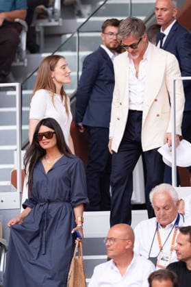 2026 French Open - Celebrities In Stand Day 9 NB Chris Pine and girlfriend Keana Sky Wenger in stand day 9 during the 2026 French Open at Roland Garros on June 01, 2026 in Paris, France. Photo by Nasser Berzane ABACAPRESS.COM  Copyright: xBerzanexNasser ABACAx