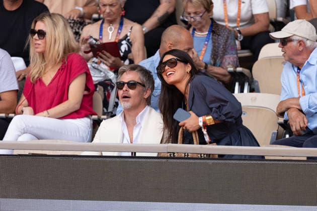 2026 French Open - Celebrities In Stand Day 9 NB Chris Pine and girlfriend Keana Sky Wenger in stand day 9 during the 2026 French Open at Roland Garros on June 01, 2026 in Paris, France. Photo by Nasser Berzane ABACAPRESS.COM  Copyright: xBerzanexNasser ABACAx
