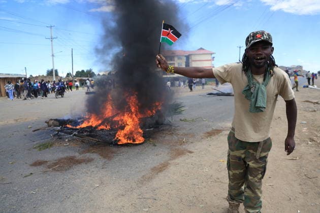 Protesters demonstrate the Ebola treatment center established or Americans in Kenya NANYUKI, KENYA - JUNE 1: Protesters march toward the entrance of Laikipia Air Base and chant slogans during a demonstration against plans to establish an Ebola quarantine facility for U.S. citizens diagnosed with Ebola in Nanyuki, Kenya, on June 1, 2026. Lucas Mukasa Anadolu Nanyuki Kenya. Editorial use only. Please get in touch for any other usage.  Copyright: x2026xAnadoluxLucasxMukasax