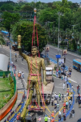 KOLKATA, INDIA - JUNE 1: Public Works Department (PWD) authorities brought down and took away the 70-foot fibreglass statue of Argentine football legend Lionel Messi from Lake Town after local residents reported that it was swaying in strong winds on June 1, 2026 in Kolkata, India. Lionel Messi virtually unveiled his statue in Kolkata s Lake Town area (Sree Bhumi Sporting Club) in December 2025. (Photo by Samir Jana Hindustan Times) 70 Foot Statue Of Footballer Lionel Messi Taken Down Due To Safety Concerns In Kolkata