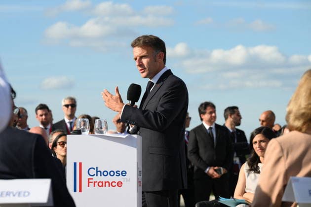 Choose France Business Summit - Paris French president Emmanuel Macron delivers a speech during a Choose France summit in Versailles, France on June 1, 2026. Photo by Eliot Blondet ABACAPRESS.COM Versailles France  Copyright: xBlondetxEliot ABACAx