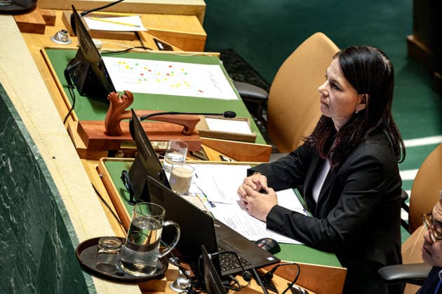 June 1, 2026, New York, New York, USA: President of the General Assembly ANNALENA BAERBOCK hits ThorÃ¢â‚¬â ¢s during the UN General Assembly Plenary Debate on mediation, conflict prevention and peaceful dispute resolution at UNHQ in New York. New York USA  - ZUMAo116 20260601_znp_o116_033 Copyright: xBiancaxOterox