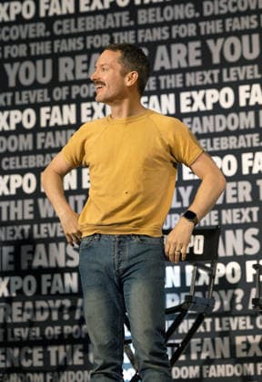 June 1, 2026, Denver, Colorado, USA: The Lord Of The Rings actor ELIJAH WOOD talks to the crowd during a FAN EXPO Denver Q & A panel at the Colorado Convention Center Sunday afternoon. Denver USA  - ZUMAav4_ 20260601_zaf_av4_024 Copyright: xHectorxAcevedox