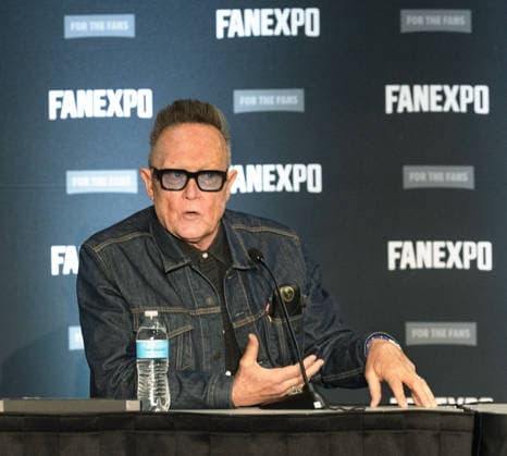 June 1, 2026, Denver, Colorado, USA: Tulsa Kings Actor ROBERT PATRICK talks to FAN EXPO Denver fans during a Q&A panel at the Colorado Convention Center Sunday afternoon. Denver USA  - ZUMAav4_ 20260601_zaf_av4_033 Copyright: xHectorxAcevedox